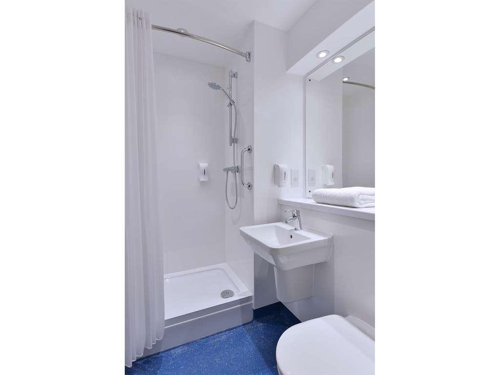 Travelodge Droitwich Habitación foto