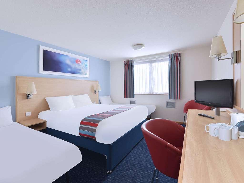 Travelodge Droitwich Habitación foto