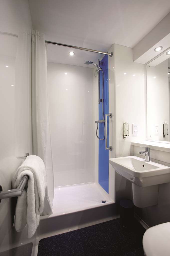 Travelodge Droitwich Habitación foto